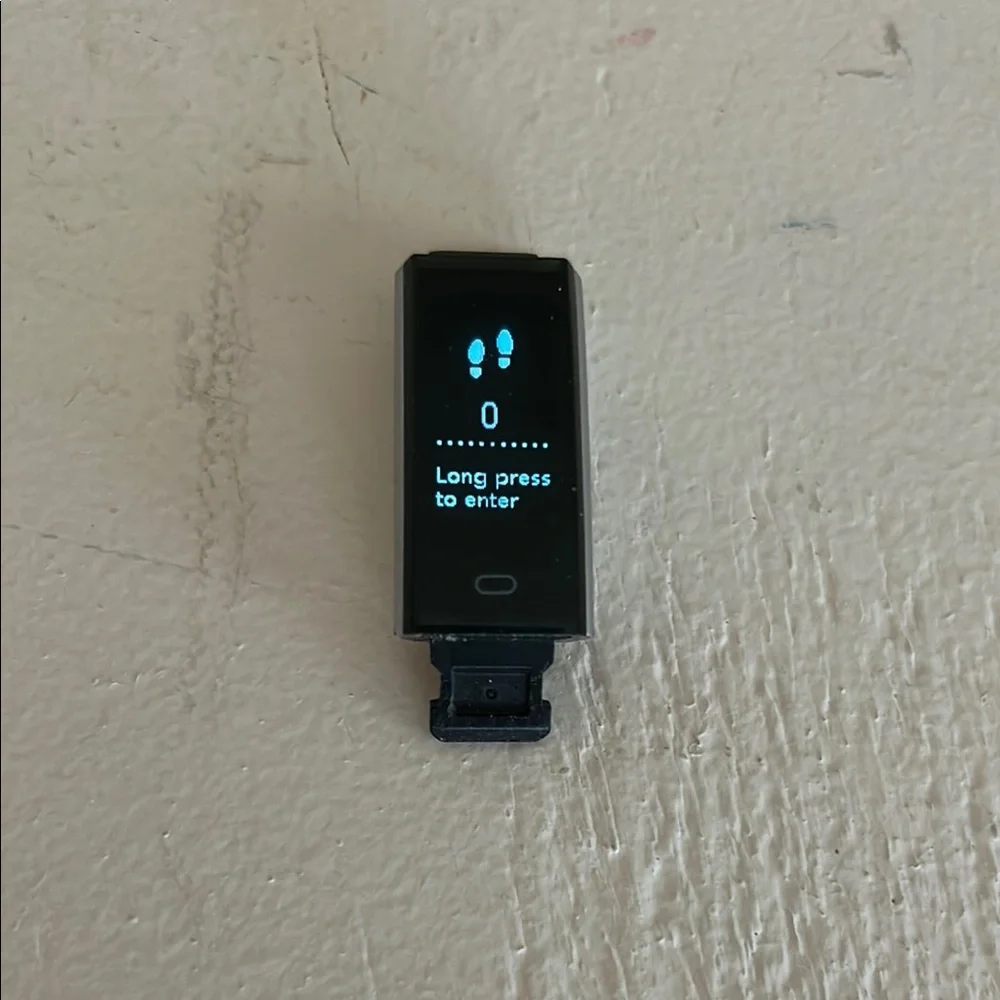 Fitbit Black and Silver Arm & Wristbands with Sleek Design
